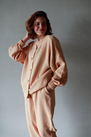 Peach Puffer Adult Capsule 2025