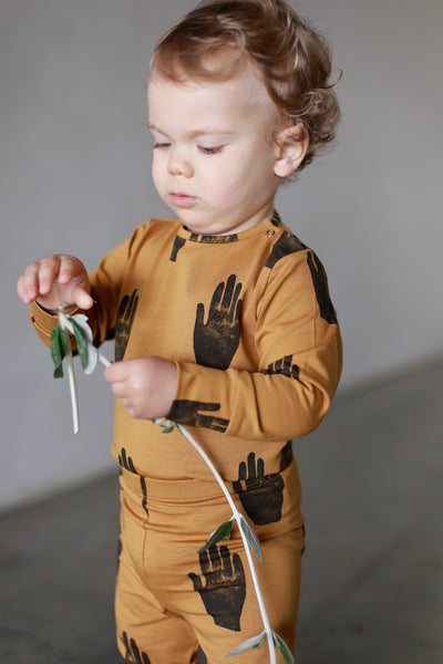 Load image into Gallery viewer, Hey Longsleeve Body Capsule 25
