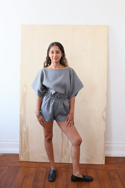 Load image into Gallery viewer, Gray Linnen Shorts
